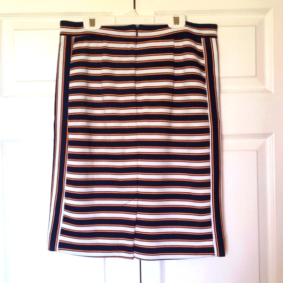 Banana Republic Peach White and Navy Striped Skirt - Picture 6 of 6